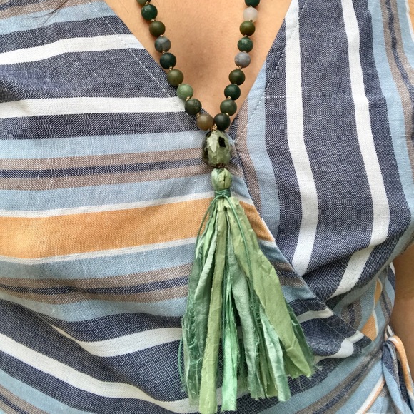 Handmade 108 Bead Healing Mala Necklace - Picture 3 of 8